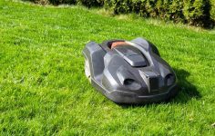 Glen White from Stiga talks robotic mowers