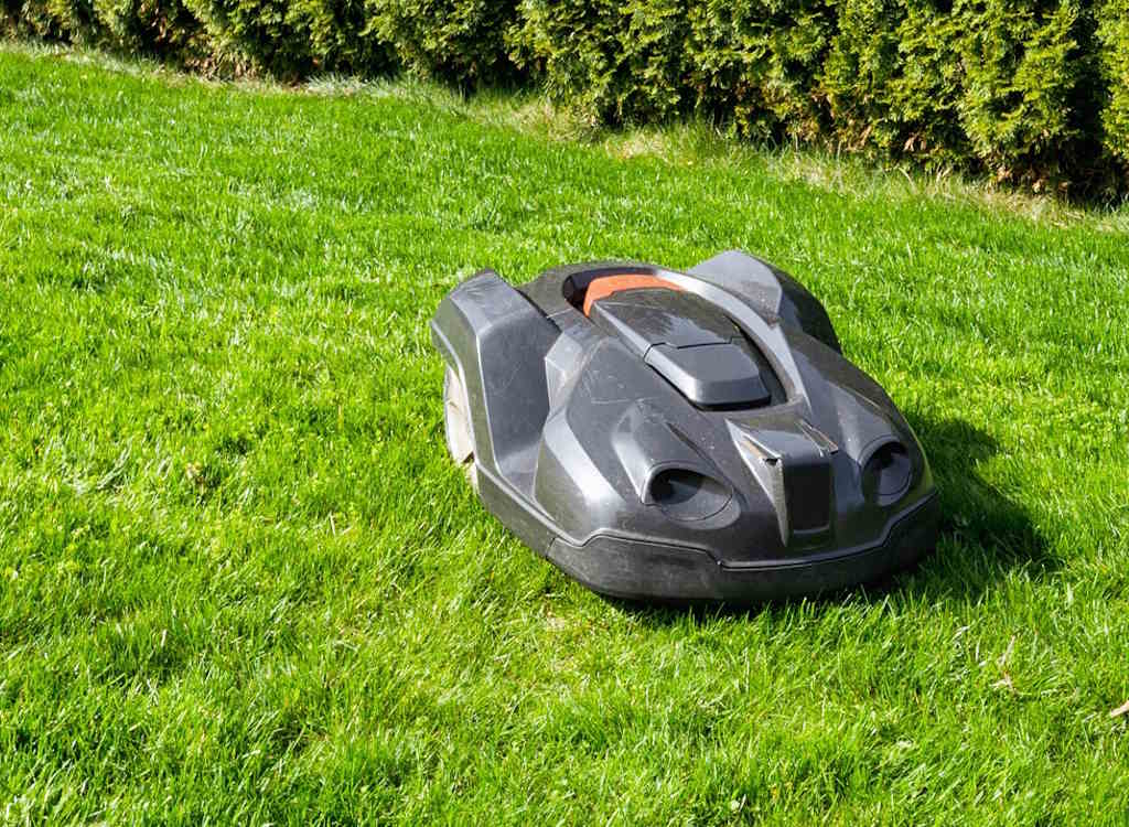 Glen White from Stiga talks robotic mowers