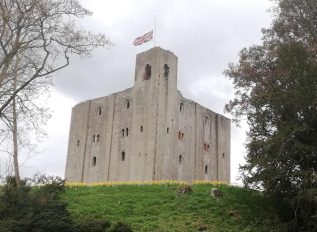 Hedingham Castle’s garden development